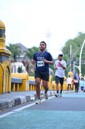 Race photo from KEMLU RUN 2025