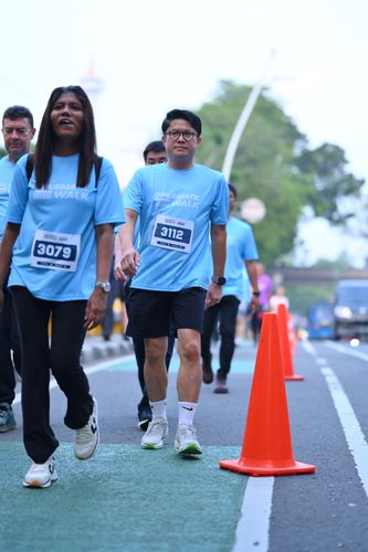 Race photo from KEMLU RUN 2025