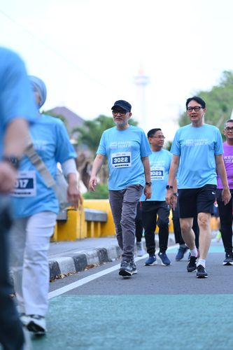 Race photo from KEMLU RUN 2025