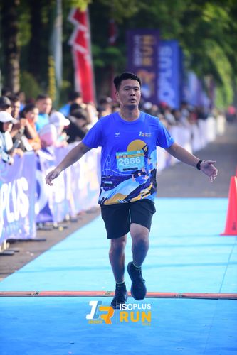 Race photo from Isoplus Run 2024 Surabaya