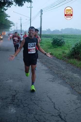 Race photo from Kediri Half Marathon 2025