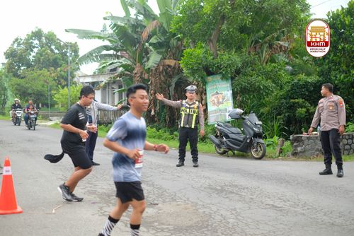 Race photo from Kediri Half Marathon 2025