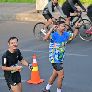 Race photo from SURABAYA ISOPLUS MARATHON 2026