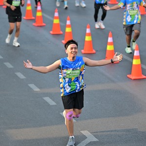 Race photo from SURABAYA ISOPLUS MARATHON 2026