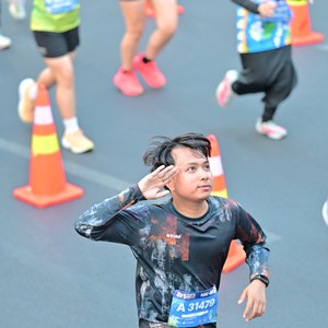 Race photo from SURABAYA ISOPLUS MARATHON 2026