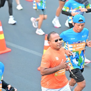 Race photo from SURABAYA ISOPLUS MARATHON 2026