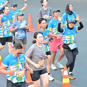 Race photo from SURABAYA ISOPLUS MARATHON 2026