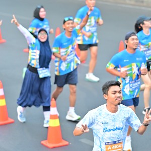 Race photo from SURABAYA ISOPLUS MARATHON 2026