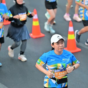Race photo from SURABAYA ISOPLUS MARATHON 2026