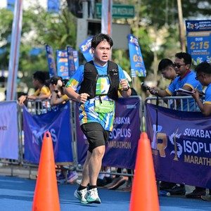 Race photo from SURABAYA ISOPLUS MARATHON 2026