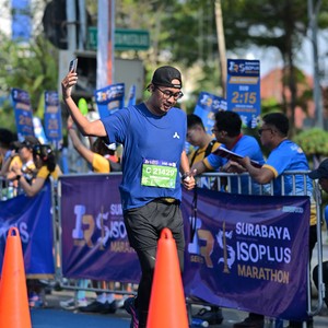 Race photo from SURABAYA ISOPLUS MARATHON 2026