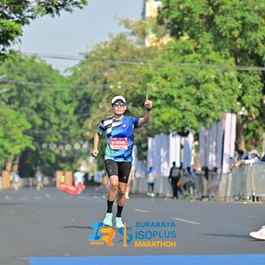 Race photo from SURABAYA ISOPLUS MARATHON 2026