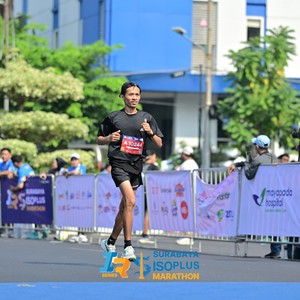 Race photo from SURABAYA ISOPLUS MARATHON 2026