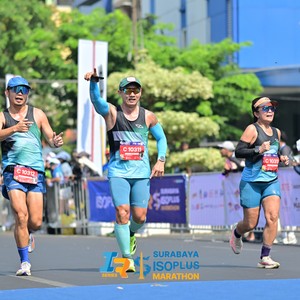 Race photo from SURABAYA ISOPLUS MARATHON 2026