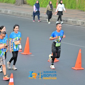 Race photo from SURABAYA ISOPLUS MARATHON 2026