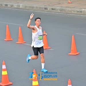 Race photo from SURABAYA ISOPLUS MARATHON 2026