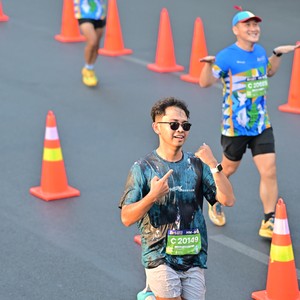 Race photo from SURABAYA ISOPLUS MARATHON 2026