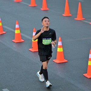 Race photo from SURABAYA ISOPLUS MARATHON 2026