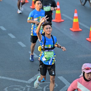 Race photo from SURABAYA ISOPLUS MARATHON 2026