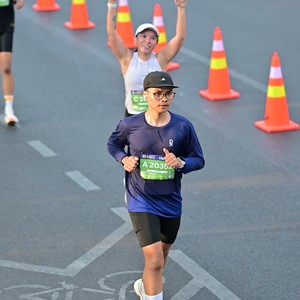 Race photo from SURABAYA ISOPLUS MARATHON 2026