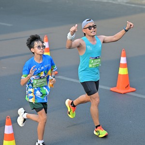 Race photo from SURABAYA ISOPLUS MARATHON 2026
