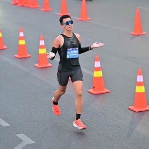 Race photo from SURABAYA ISOPLUS MARATHON 2026