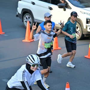Race photo from SURABAYA ISOPLUS MARATHON 2026