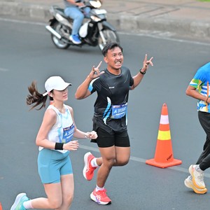 Race photo from SURABAYA ISOPLUS MARATHON 2026