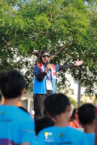 Race photo from PIK NITE RUN 2025
