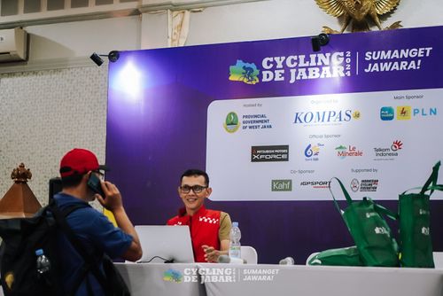 Race photo from Cycling de Jabar 2024