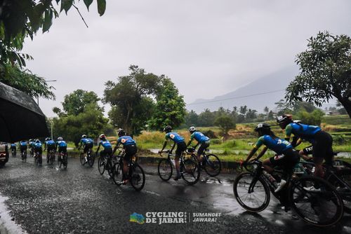 Race photo from Cycling de Jabar 2024