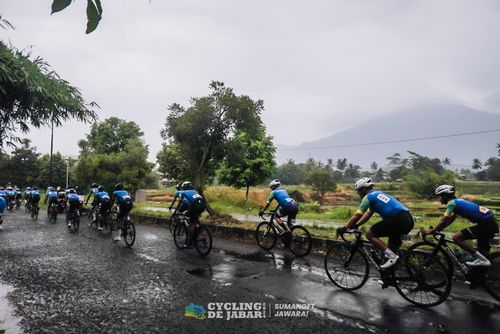Race photo from Cycling de Jabar 2024
