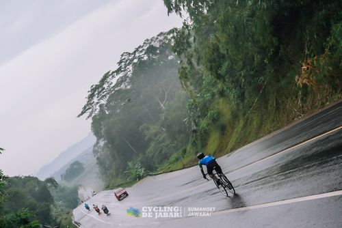 Race photo from Cycling de Jabar 2024