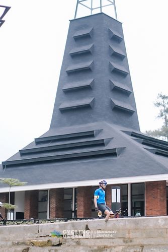 Race photo from Cycling de Jabar 2024