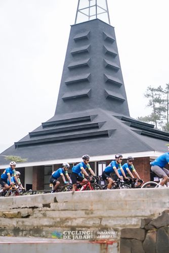 Race photo from Cycling de Jabar 2024