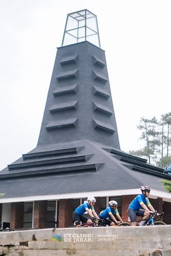 Race photo from Cycling de Jabar 2024