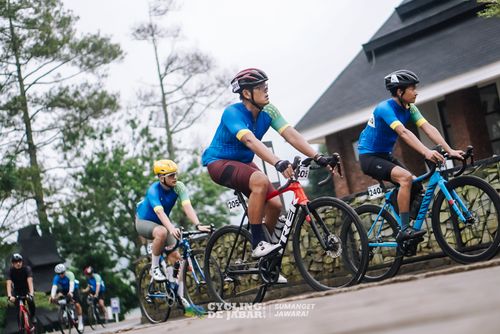 Race photo from Cycling de Jabar 2024