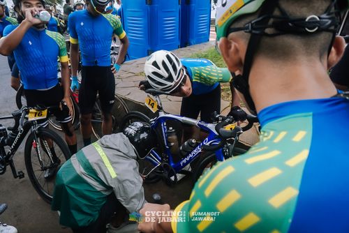 Race photo from Cycling de Jabar 2024