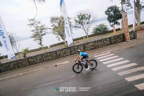 Race photo from Cycling de Jabar 2024