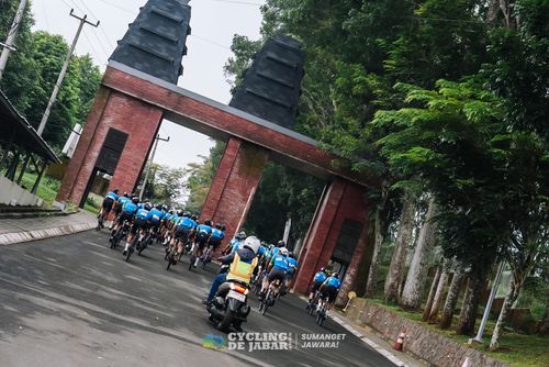 Race photo from Cycling de Jabar 2024