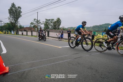 Race photo from Cycling de Jabar 2024
