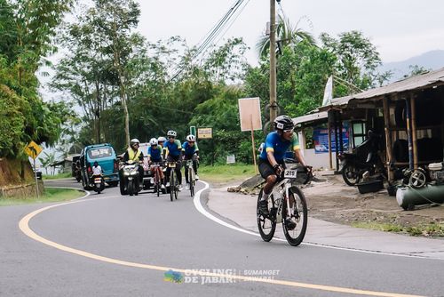 Race photo from Cycling de Jabar 2024