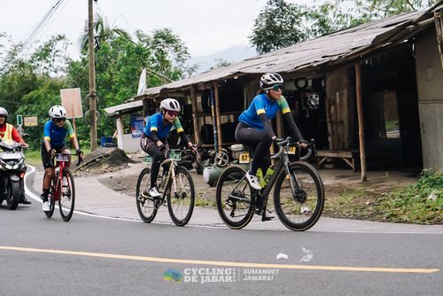 Race photo from Cycling de Jabar 2024