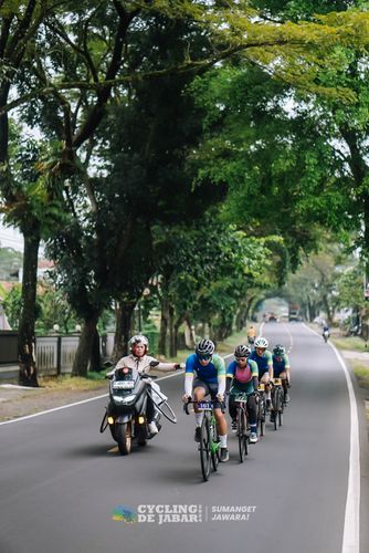 Race photo from Cycling de Jabar 2024