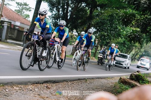 Race photo from Cycling de Jabar 2024