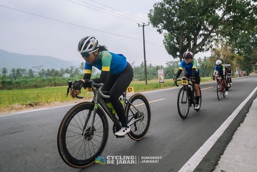 Race photo from Cycling de Jabar 2024