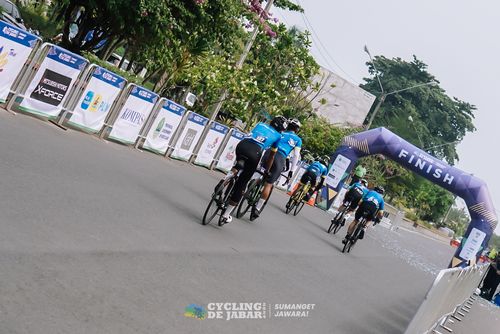 Race photo from Cycling de Jabar 2024