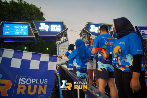 Race photo from Isoplus Run 2024 Surabaya