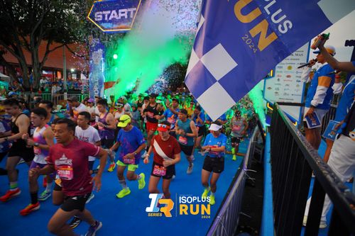 Race photo from Isoplus Run 2024 Surabaya