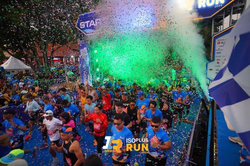 Race photo from Isoplus Run 2024 Surabaya